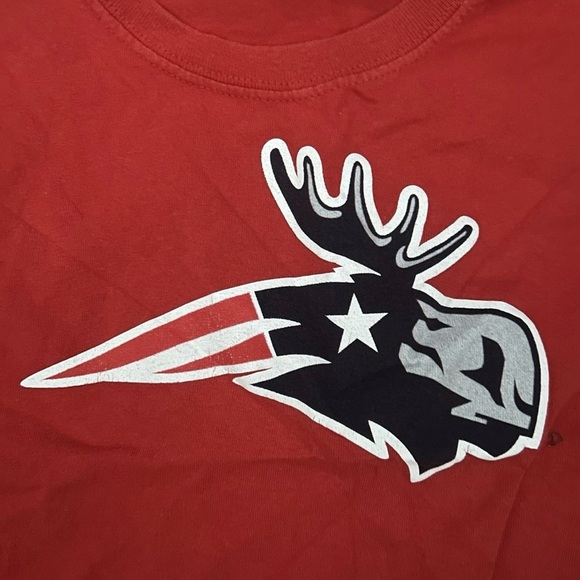 Youth Patriots Moose Short Sleeve T Shirt Size Small - Picture 2 of 3